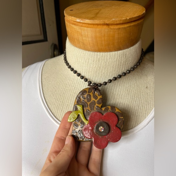 Sookie Sookie necklace for women. Made of cooper beads. With a beautiful flower - Picture 5 of 8